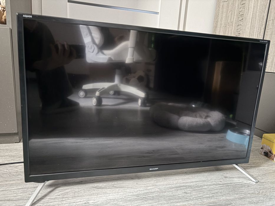 Telewizor Sharp HD,50hz,32 cale,Android TV (bez pilota)