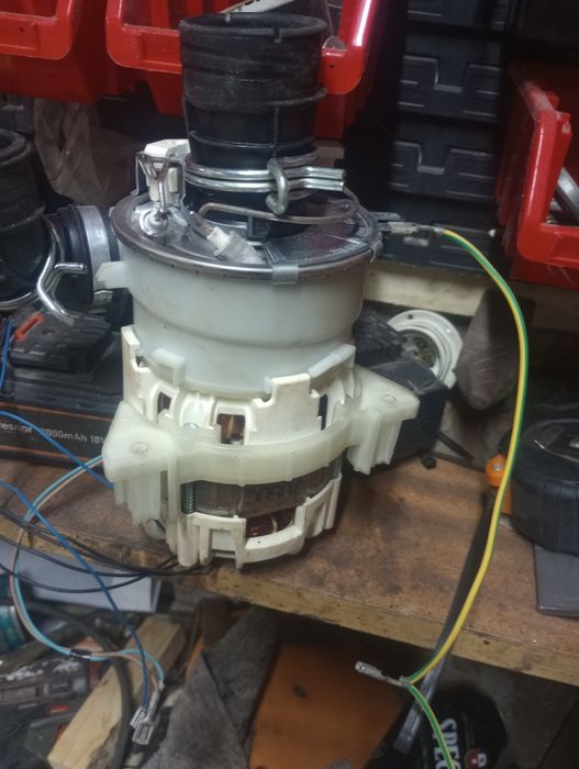 Pompa myjąca do zmywarki Electrolux