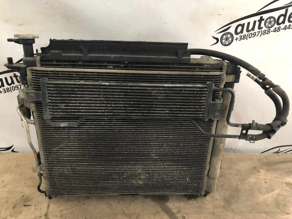 Дифузор Kia Sorento XM 2.2 акпп касета радіаторів соренто вентилятор