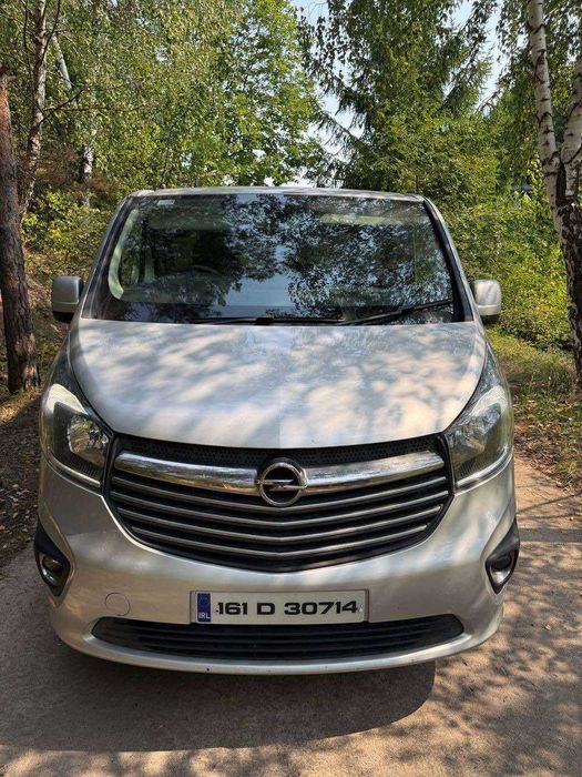 Бампер передній Опель Віваро Виваро 2 разборка Opel Vivaro 2014-