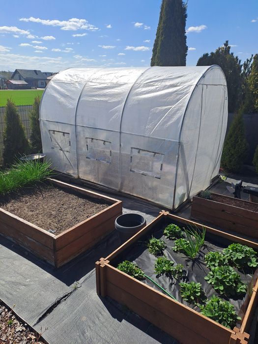 Szklarnia ogrodowa 2x3m