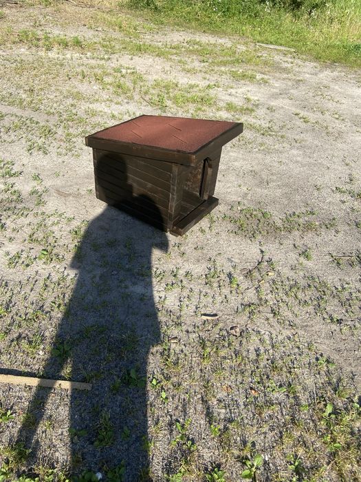 Продам будку для собаки