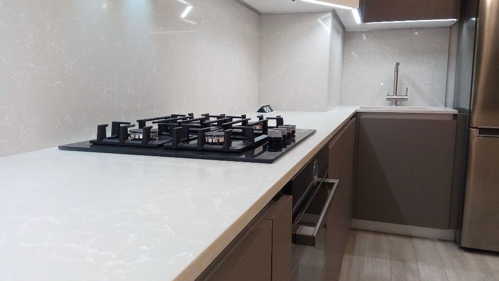 Кварцевые столешницы Днепр - 165$ за пог.м