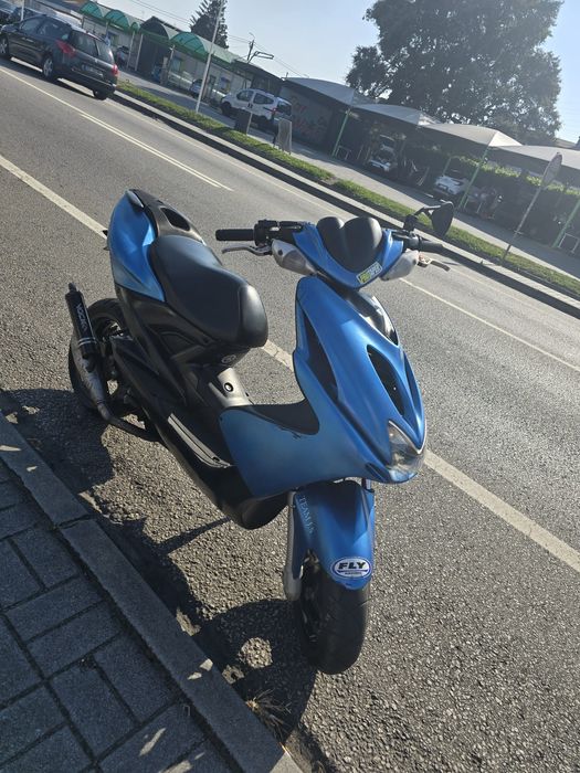 Yamaha ayrox kitada