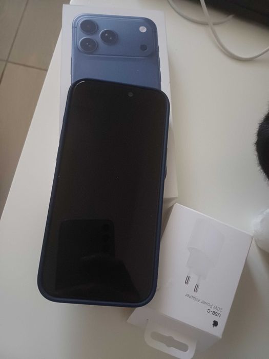 IPhone 17 Pro Max 256Gb Azul