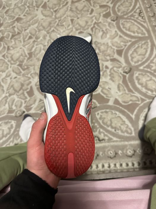 ПРОДАМ NIKE G.T. баскедбольні