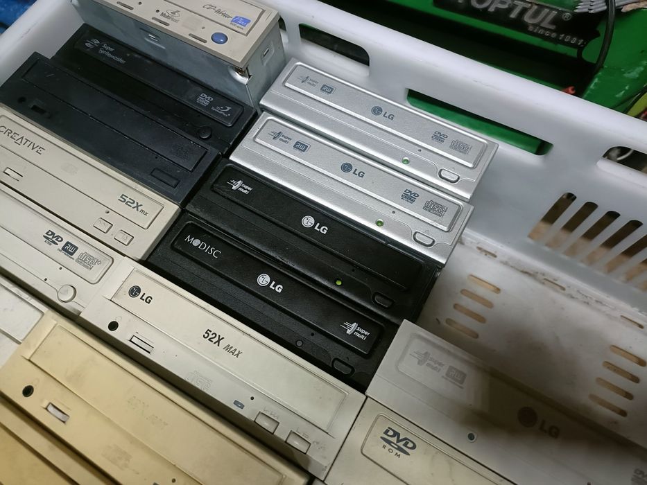 CD ROM nagrywarki