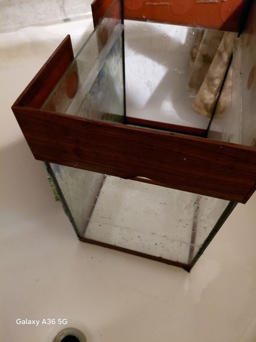 Продам аквариум  в