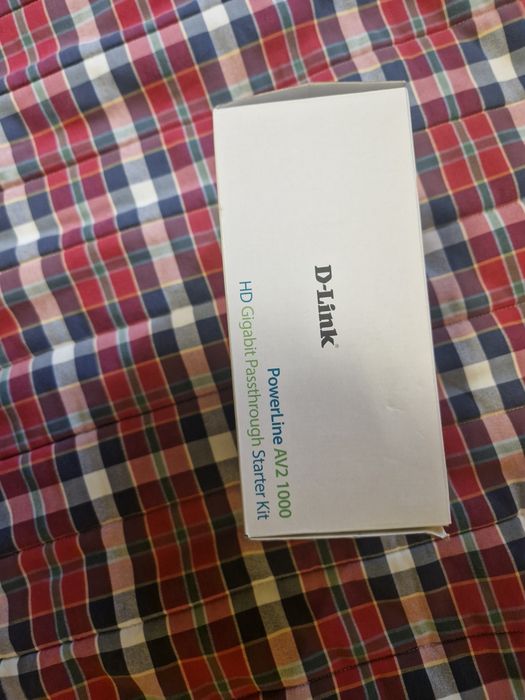 D-Link AV2 1000 HD Powerline Passthrough Starter Kit