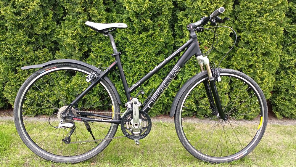 Rower Focus Black Falls  miejski crossowy  Deore LX