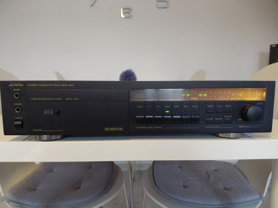 Sprzedam magnetofon mds 440