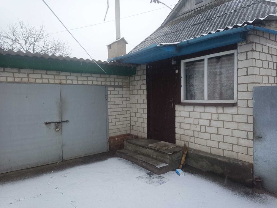 Продам будинок 100 м2 Новгород-Сіверський