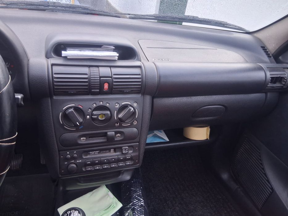 Opel corsa 1.2 gasolina