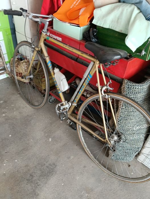 Bicicleta antiga para coleção
