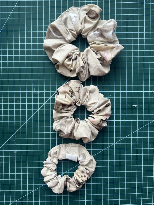 Gumka scrunchie rozmiar MINI satyna