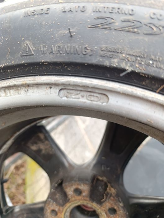 Koła OZ racing vela 17 cali 8J 5x112 ET35
