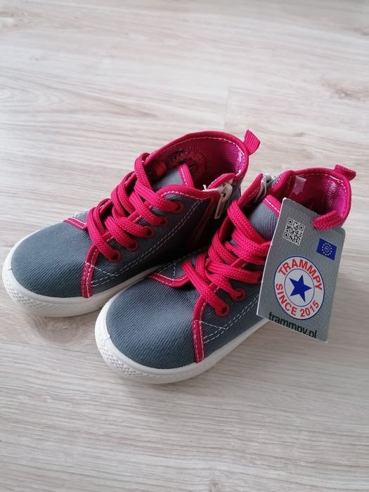 Nowe buty 27 adidasy trampki dla dziewczynki