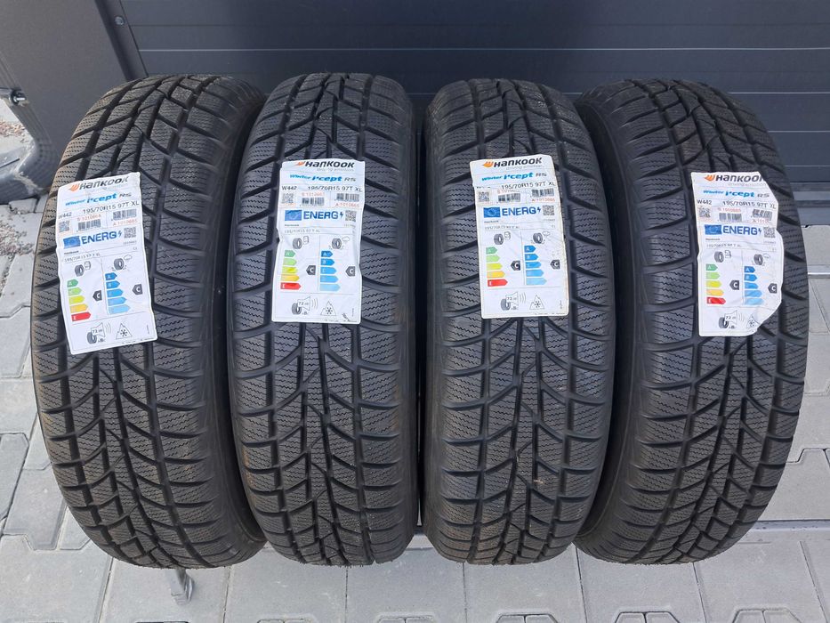 Резина зимова, нова, Hankook I'Cept RS W442 195\70 R15