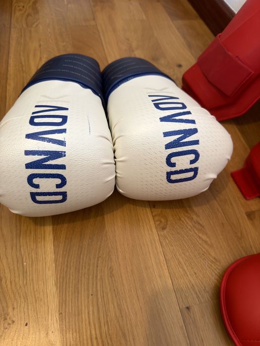 boxe e kickboxing Outshock