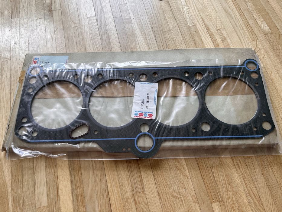 Części VW Golf mk1 Jetta Scirocco Nowe NOS