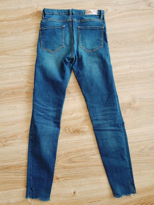 Spodnie damskie jeansy Stradivarius rozm.36