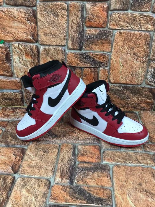 Кросівки дитячі Кроссовки хайтопы детские NIKE JORDAN