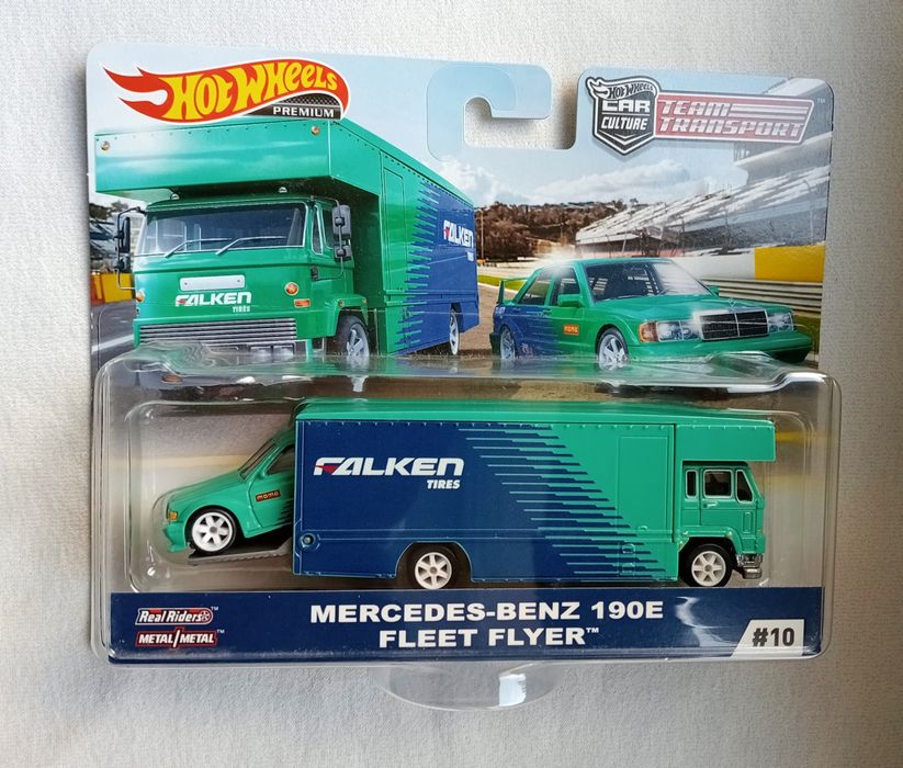 Hot Wheels Premium Mercedes-Benz 190 E Team Transport #10 z 2019 roku