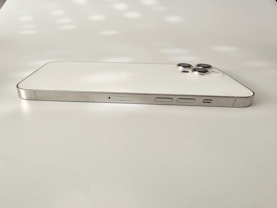 Iphone 12PRO MAX 128gb.  78% Bateria. Exelente.