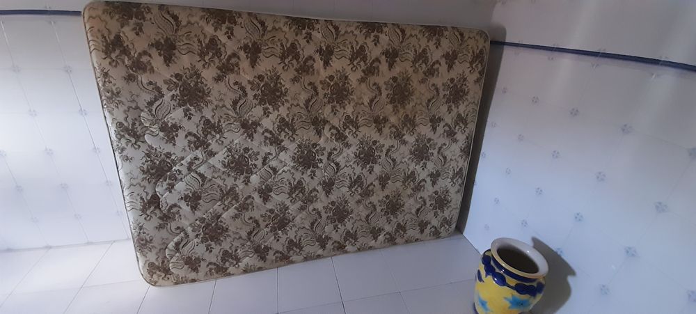 Colchão ortopédico  de casal usado em bom estado