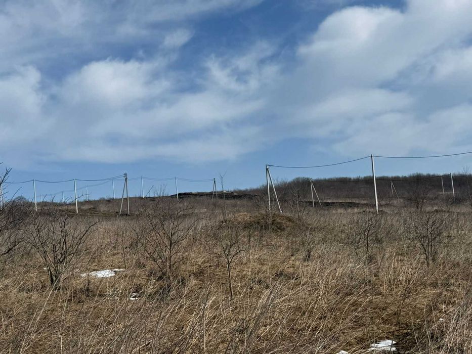 Продається земельна ділянка під приватну забудову на вул. Микулинецька