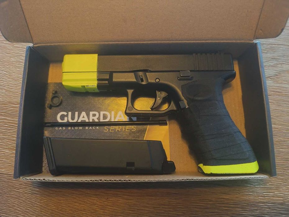 Pistola airsoft GBB (réplica Glock 17)