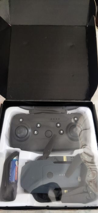 2 Drones eachine e58