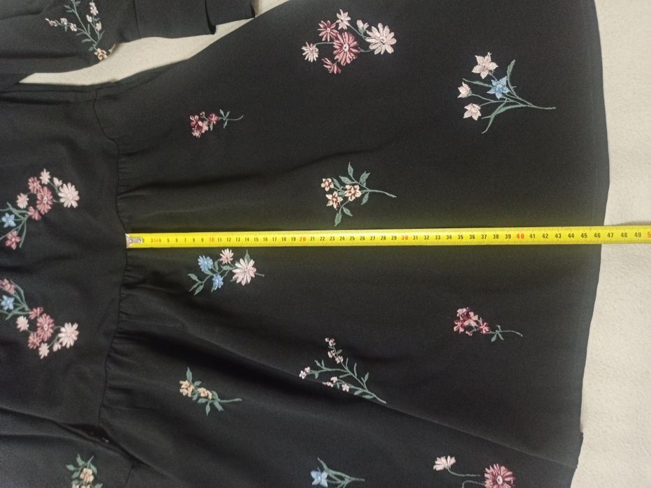 Плаття з вишивкою H&M розмір м