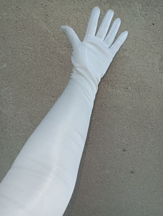 Maksymalnie długie rękawiczki lycra