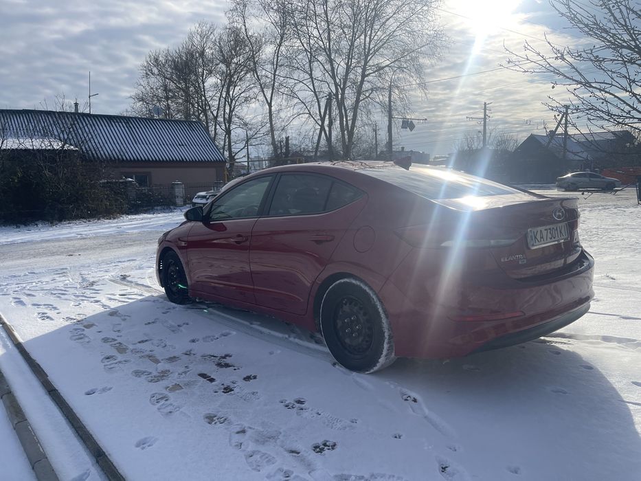Hyundai  Elantra