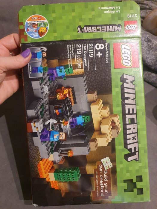 Klocki Lego 21119 MINECRAFT - Loch