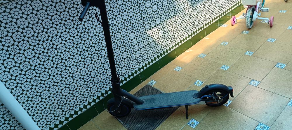Trotinte eléctricos para pecas