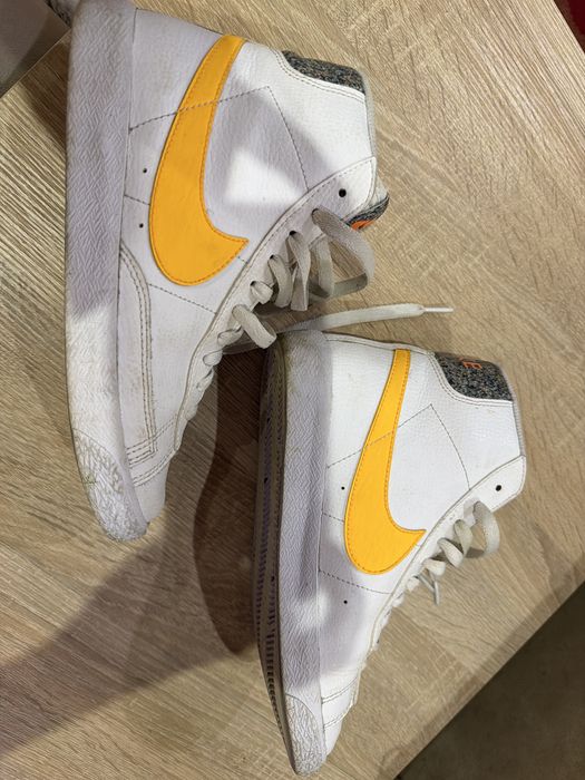 Кросівки оригінальні NIKE