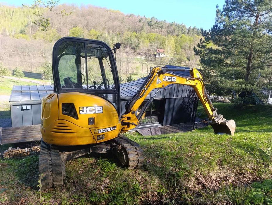 Продаю міні екскаватор JCB