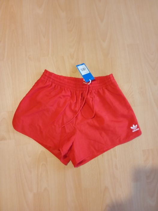 Шорты Adidas новые р.S
