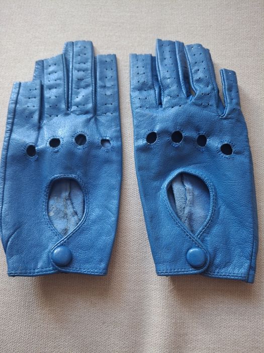 Rękawiczki damskie z odkrytymi palcami