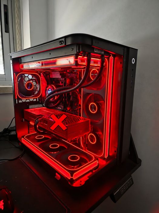 PC Ryzen 7 9800X3D | 32 GB DDR5 | SSD 990 Pro 2 TB — SEM PLACA DE VÍDEO