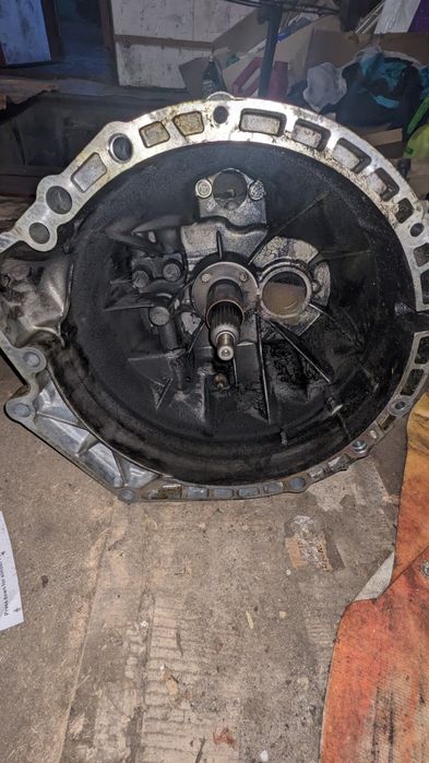 МКПП коробка 2,5 бензин. Бмв Е60