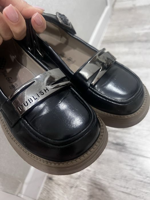 Туфли на девочкку  21 см