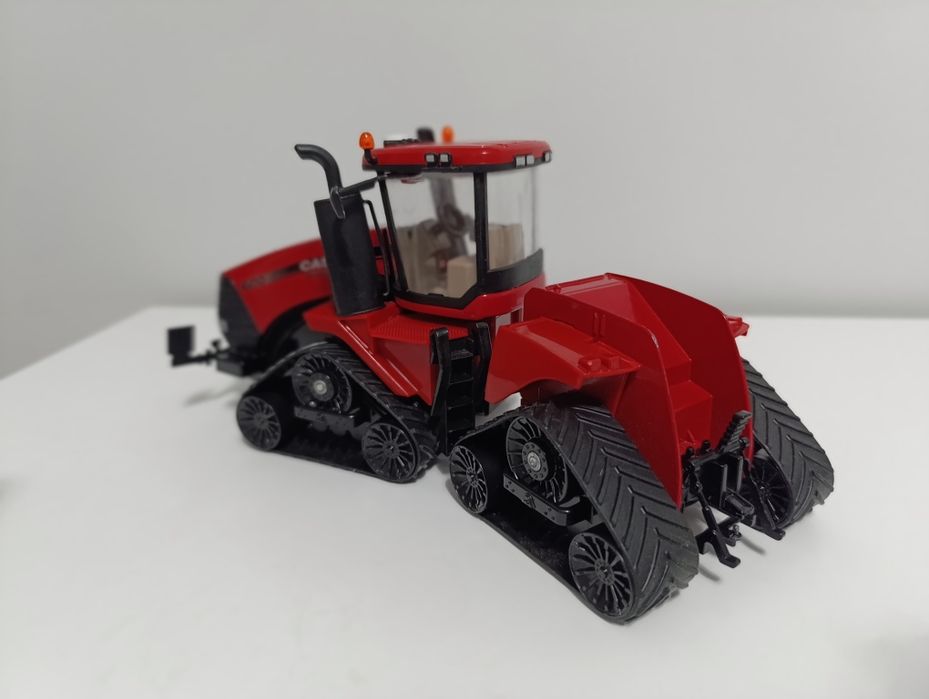 Traktor ciężarowy duży metalowy Siku Case  CASE IH Quadtrac 600 w skal