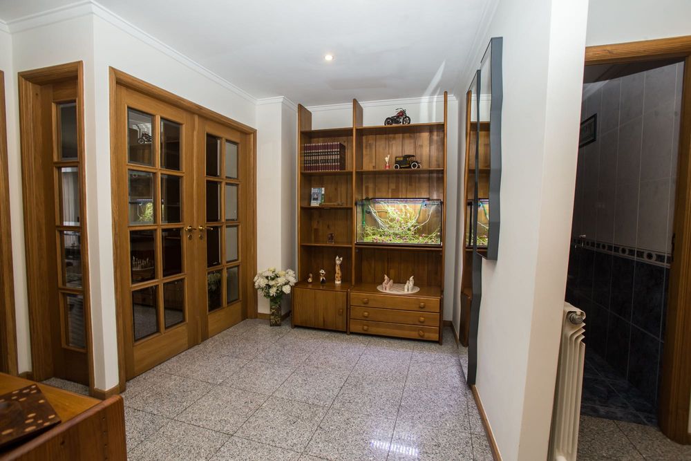 Apartamento T2 junto à praia da Sereia em Canidelo (ao lado do Continente Bom Dia da marginal)