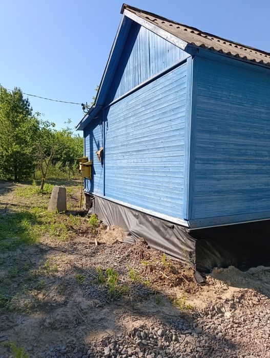 Продам літній будинок на дачу