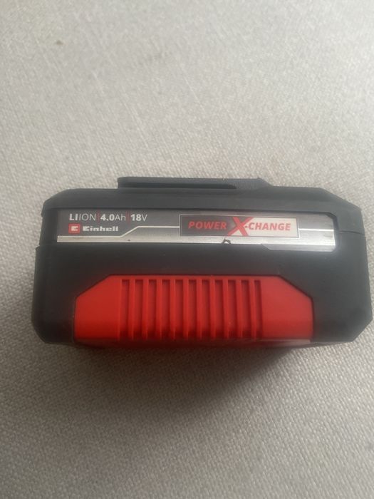 Akumulator Einhell 4.0Ah 18V uszkodzony.