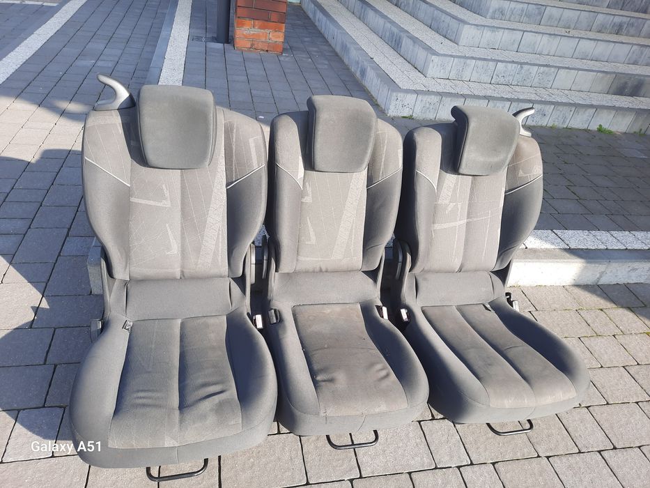 Недорого ! Сиденья-трансформеры ЧЁРНЫЕ !