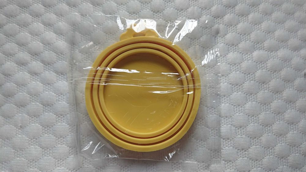 Przykrywki na puszki silikonowe. Na karmę dla psa/kota. Śr 6/7/8cm